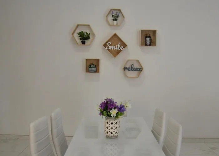 Lorenza Letting Apartament *