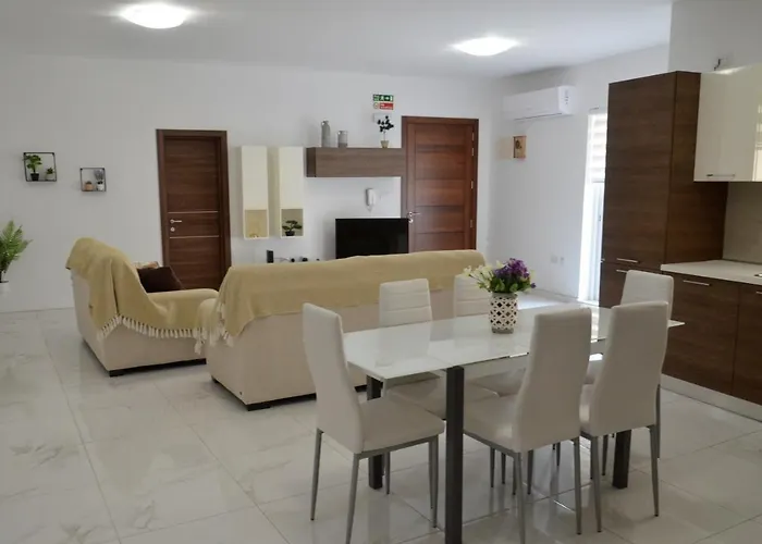 Lorenza Letting Apartament *