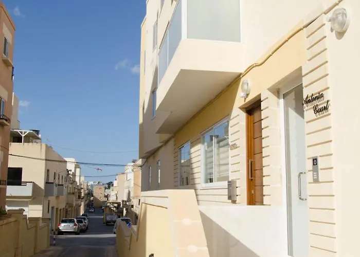 Lorenza Letting Apartament