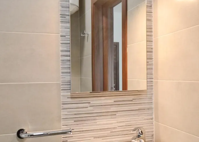 Lorenza Letting Apartament